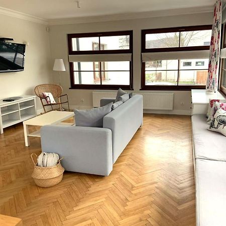 Villa Allegra Apartamenty Z Ogrodem I Sala Zabaw ,Darmowy Parking I Lezaki, 5Minut Do Morza グディニャ エクステリア 写真
