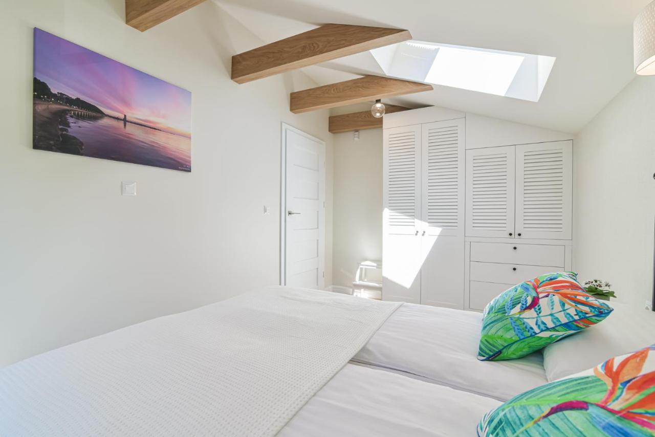 Villa Allegra Apartamenty Z Ogrodem I Sala Zabaw ,Darmowy Parking I Lezaki, 5Minut Do Morza グディニャ エクステリア 写真